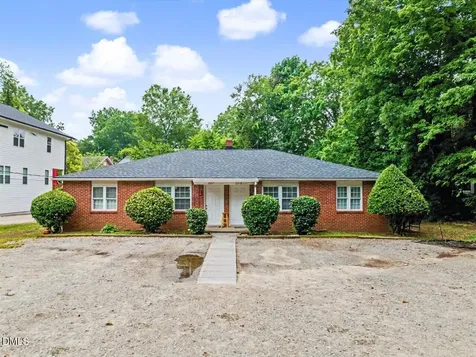 2217 Garden Place Raleigh NC 27607