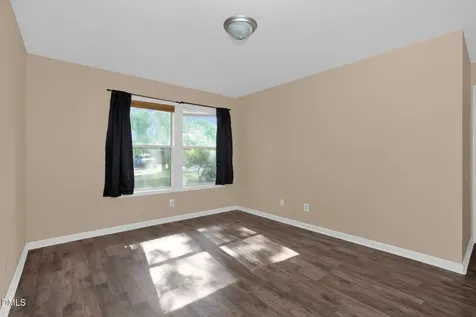 1021 Wood Creek Drive Fayetteville NC 28314