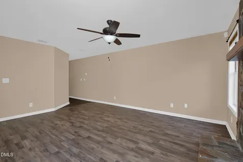 1021 Wood Creek Drive Fayetteville NC 28314