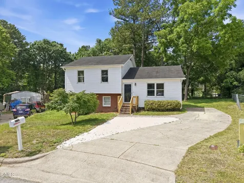 2729 W Talbot Court Raleigh NC 27610