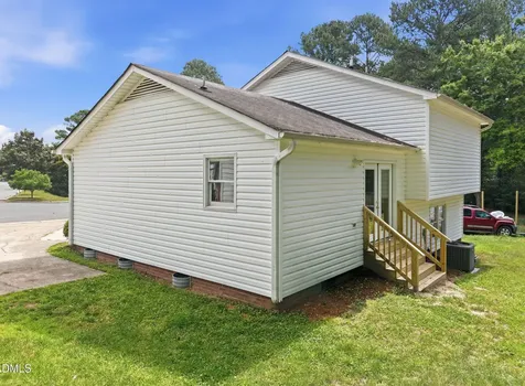 2729 W Talbot Court Raleigh NC 27610