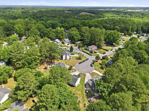 2729 W Talbot Court Raleigh NC 27610