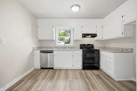 2729 W Talbot Court Raleigh NC 27610
