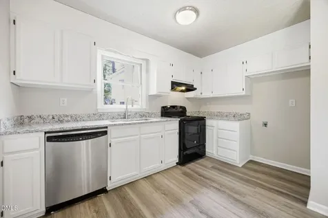 2729 W Talbot Court Raleigh NC 27610