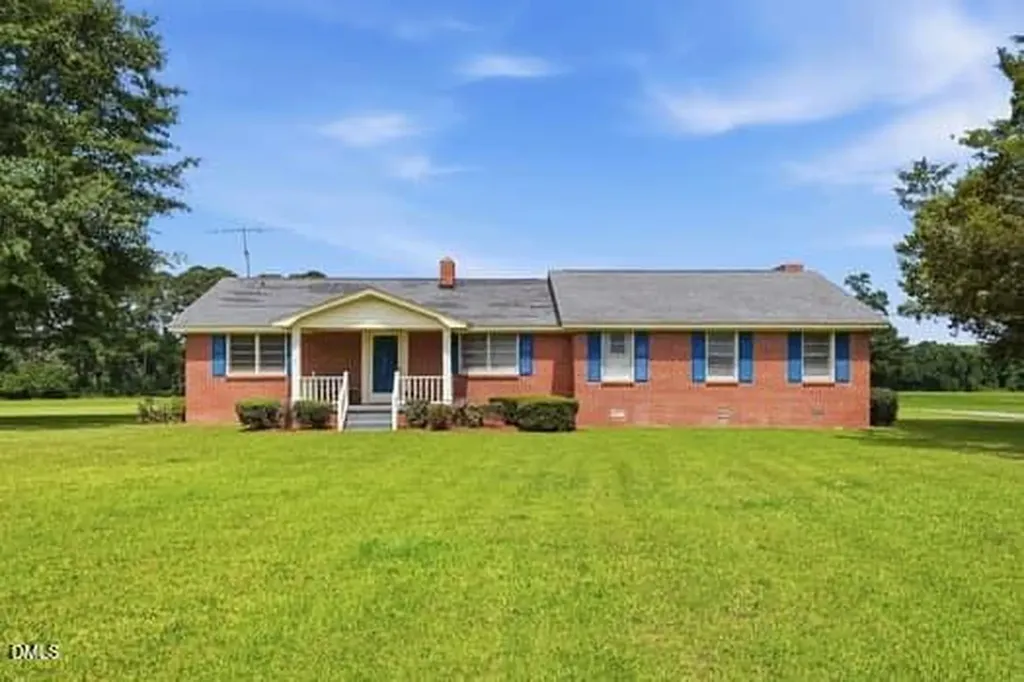 30 Boykin Road Clinton NC 28328