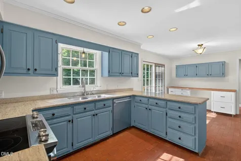 103 Wolfs Trail Chapel Hill NC 27516