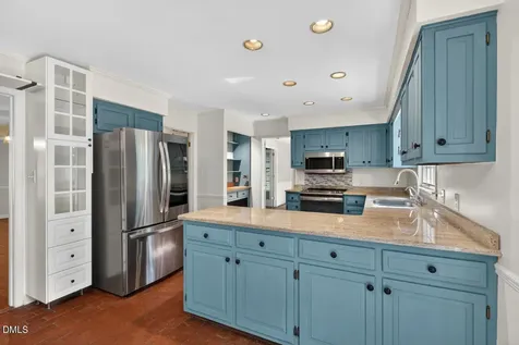 103 Wolfs Trail Chapel Hill NC 27516