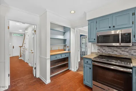103 Wolfs Trail Chapel Hill NC 27516