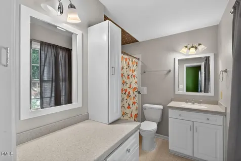 103 Wolfs Trail Chapel Hill NC 27516