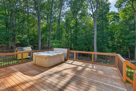 103 Wolfs Trail Chapel Hill NC 27516
