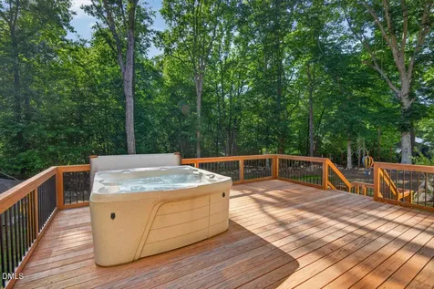 103 Wolfs Trail Chapel Hill NC 27516