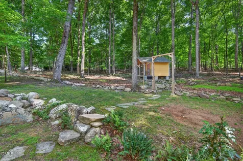 103 Wolfs Trail Chapel Hill NC 27516