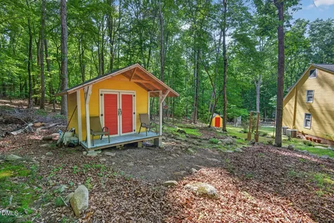 103 Wolfs Trail Chapel Hill NC 27516