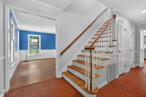 103 Wolfs Trail Chapel Hill NC 27516