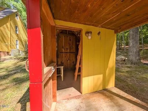 103 Wolfs Trail Chapel Hill NC 27516