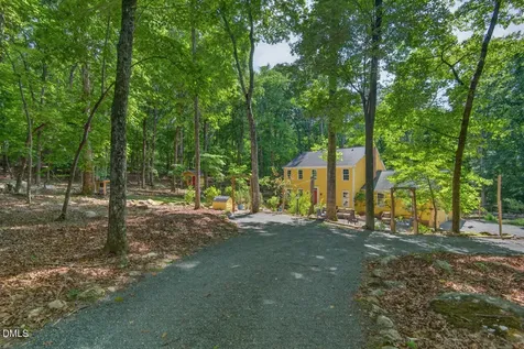 103 Wolfs Trail Chapel Hill NC 27516
