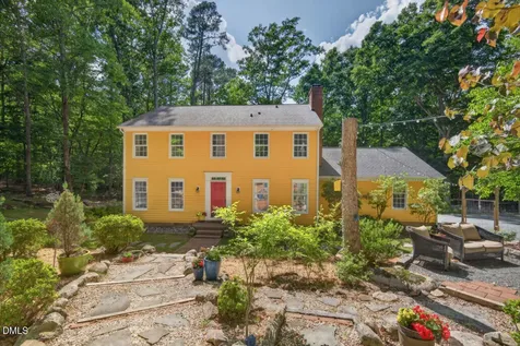 103 Wolfs Trail Chapel Hill NC 27516