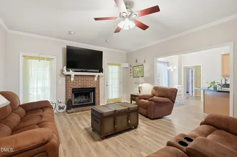 108 Kings Court Garner NC 27529