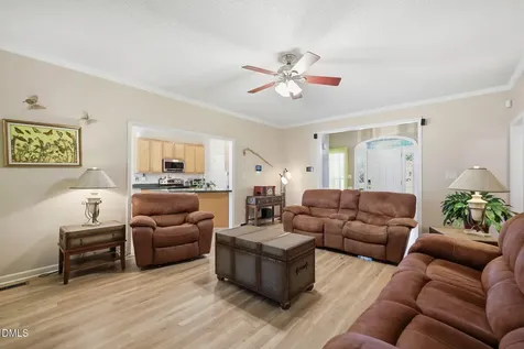 108 Kings Court Garner NC 27529