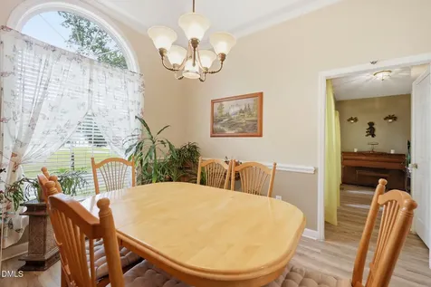 108 Kings Court Garner NC 27529