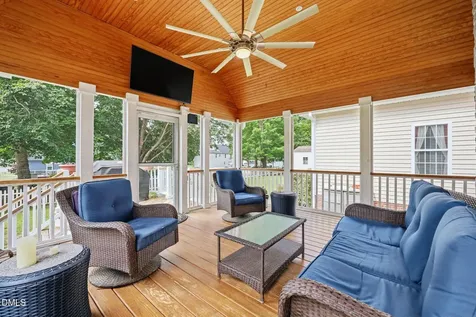 108 Kings Court Garner NC 27529