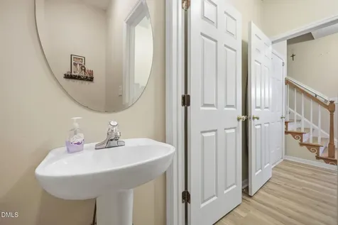108 Kings Court Garner NC 27529