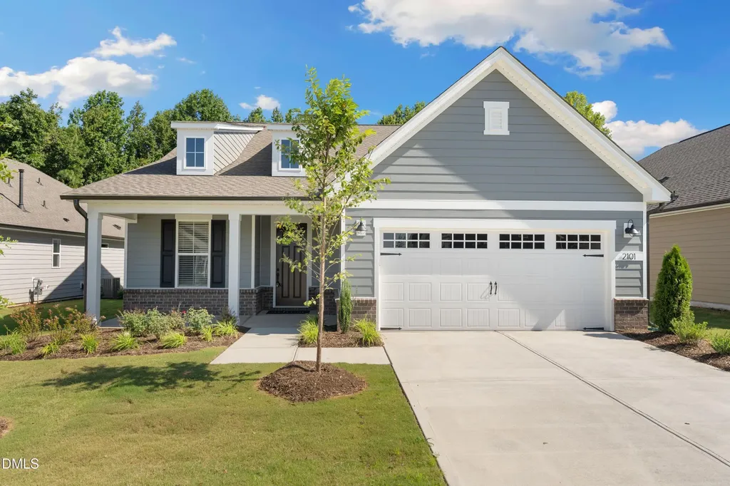 2101 Bigleaf Maple Run Fuquay Varina NC 27526