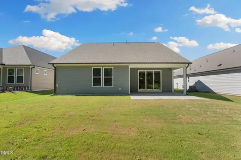2101 Bigleaf Maple Run Fuquay Varina NC 27526