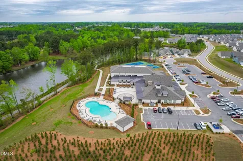 2101 Bigleaf Maple Run Fuquay Varina NC 27526