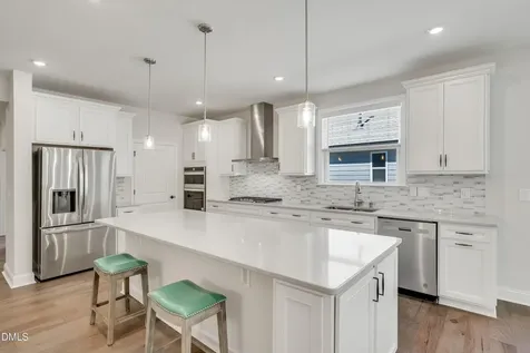 2101 Bigleaf Maple Run Fuquay Varina NC 27526