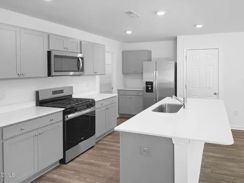 286 Palm Drive Sanford NC 27332