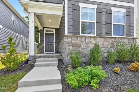713 Longleaf Grove Lane Knightdale NC 27545