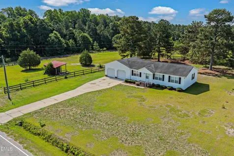 1341 Lemuel Black Road Bunnlevel NC 28323
