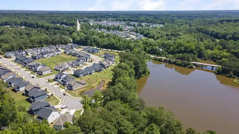 2426 Heron Watch Place Fuquay Varina NC 27526
