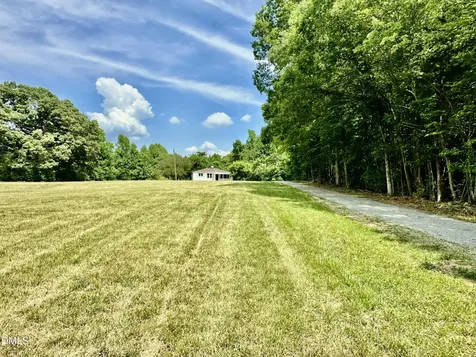 360 Woodsdale Road Roxboro NC 27573