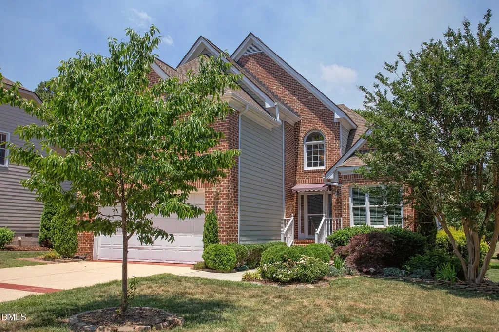 2912 Hawtree Drive Raleigh NC 27613
