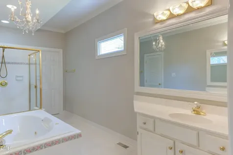 2912 Hawtree Drive Raleigh NC 27613