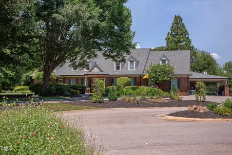 2912 Hawtree Drive Raleigh NC 27613