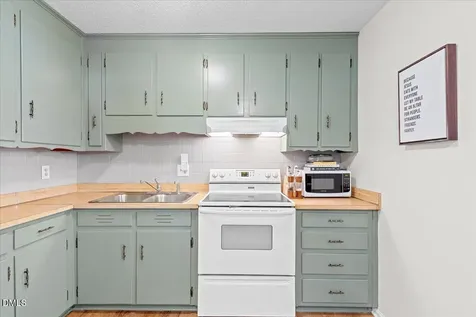 107 Gum Street Dunn NC 28334