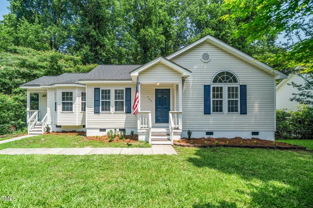 725 E Maple Lane Fuquay Varina NC 27526
