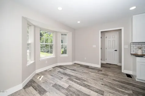 725 E Maple Lane Fuquay Varina NC 27526