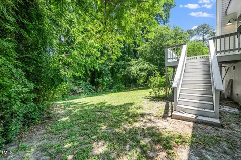 725 E Maple Lane Fuquay Varina NC 27526