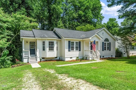 725 E Maple Lane Fuquay Varina NC 27526