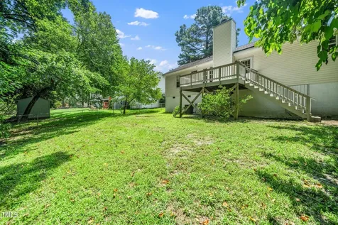 725 E Maple Lane Fuquay Varina NC 27526