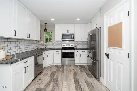 725 E Maple Lane Fuquay Varina NC 27526