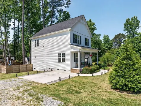 5192 Nc 56 Franklinton NC 27525