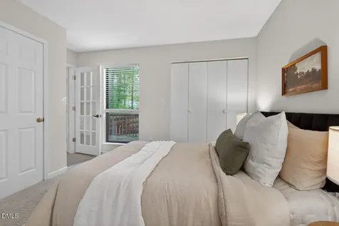 106 Lantern Way Carrboro NC 27510