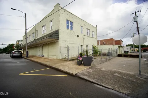 117 N Arendell Avenue Zebulon NC 27597