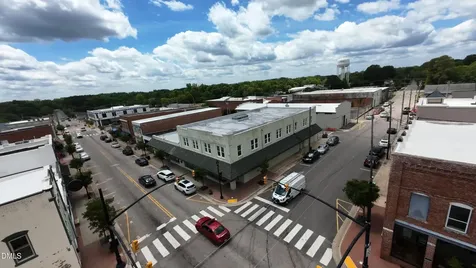 117 N Arendell Avenue Zebulon NC 27597
