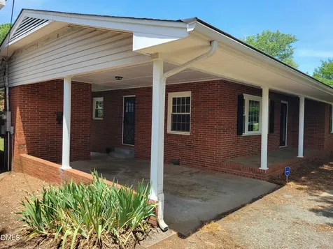 607 E Butler Avenue Liberty NC 27298